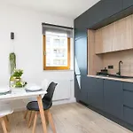 Black Zajezdnia Wrzeszcz Apartament Gdańsk